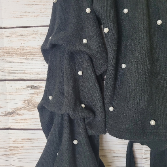 NWT Fashion Nova Sassy But Classy Surplice Sweater Size 3X - Picture 4 of 6